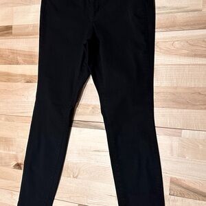 Universal Thread Skinny High Rise Black Pants.  Never worn.